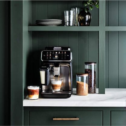 Philips 5500 Series Fully-Automatic Espresso Machine with LatteGo & Iced Coffee